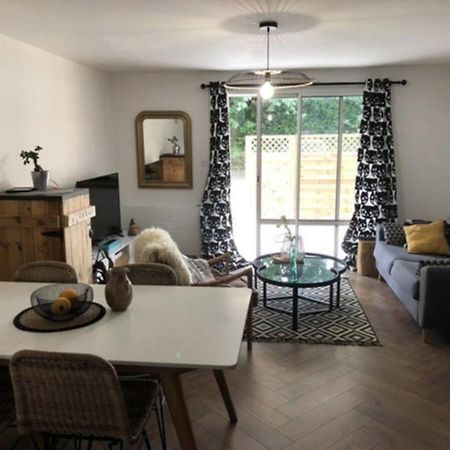 Charmant T2 De 45M2 - Parking Prive - Terrasse- Linge Inclu- Proche Vannes Saint-Avé 외부 사진
